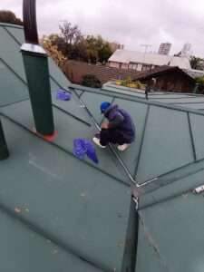Reparación de Filtraciones en Techumbre 15 pintura-asfaltica-en-limaolla
